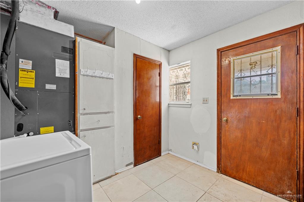 Photo 17 of 605 8th Street