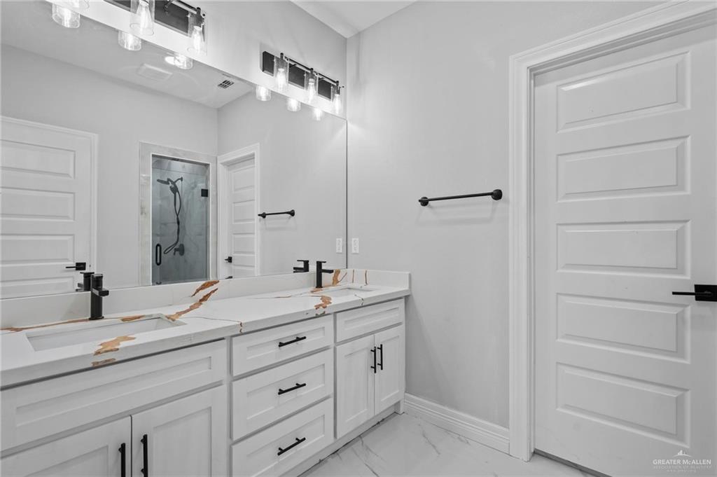 Photo 5 of 2613 Conroe Road