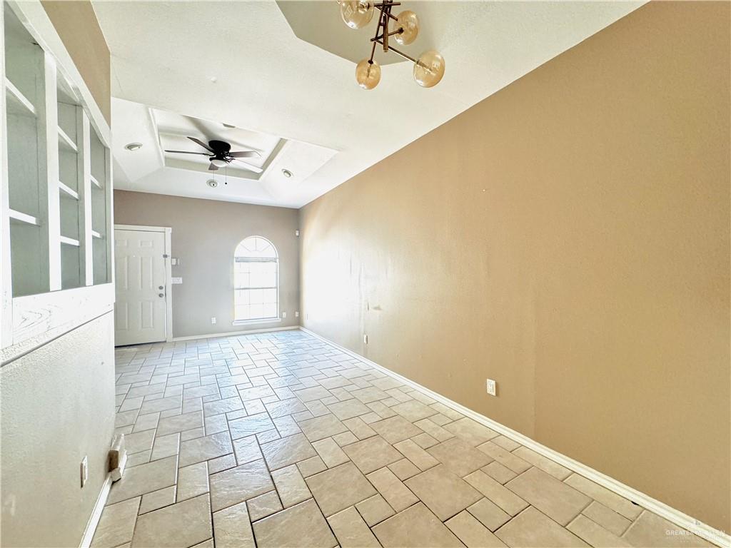 Photo 16 of 602 Buena Vista Drive
