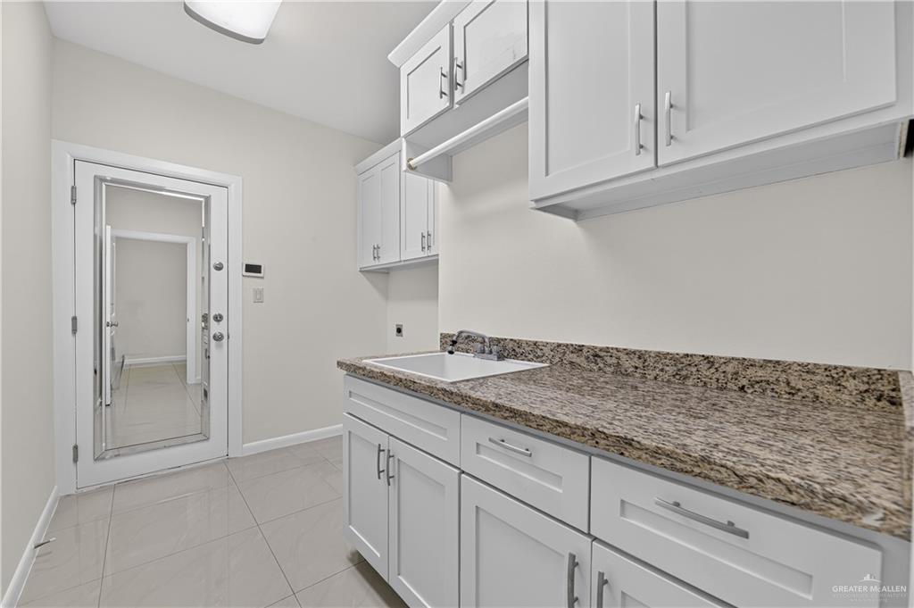 Photo 11 of 1337 Loretta Lynn Drive