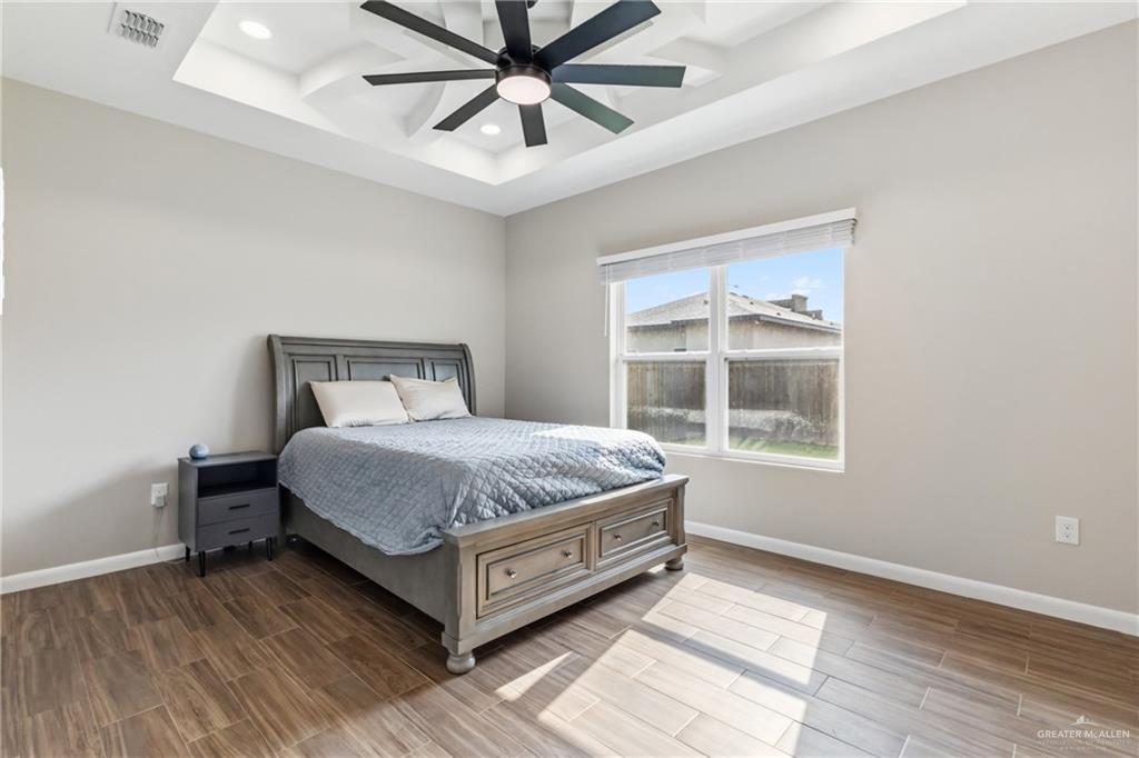 Photo 10 of 5933 Rayo Del Sol Street