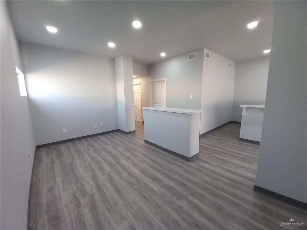 Photo 6 of 216 Cano Street #B