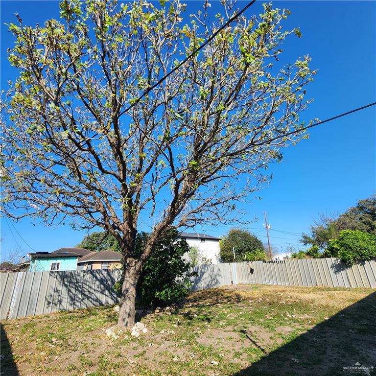 Photo 32 of 421 Casiano Street