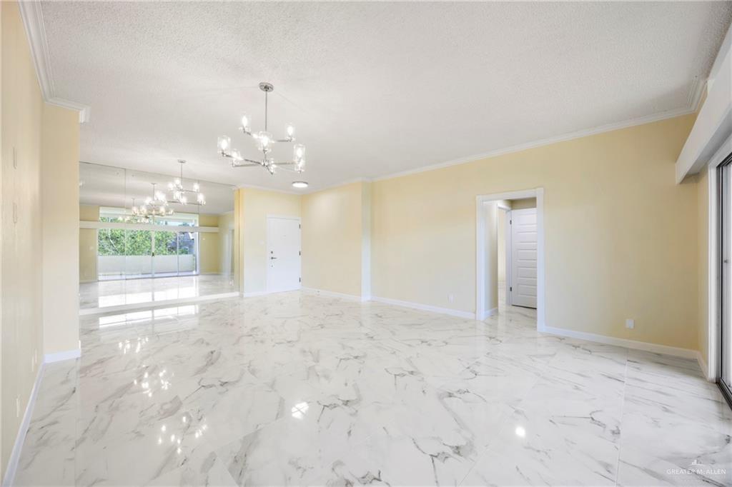 Photo 4 of 600 Wichita Street #201