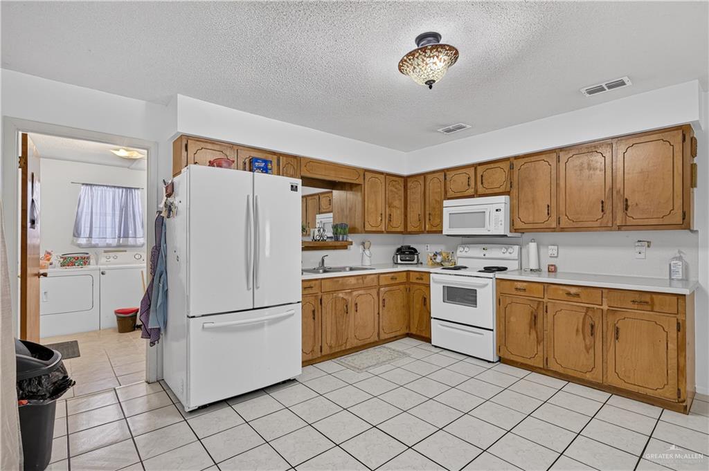 Photo 7 of 421 6th Street