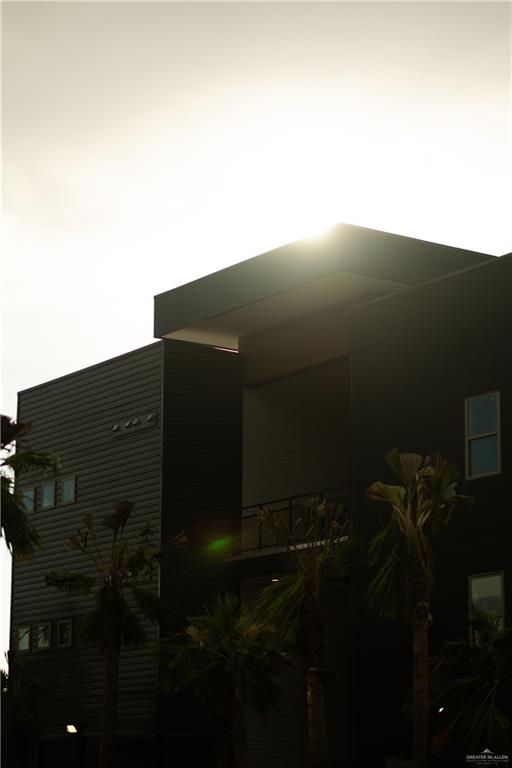 Photo 1 of 412 Ware Road, McAllen