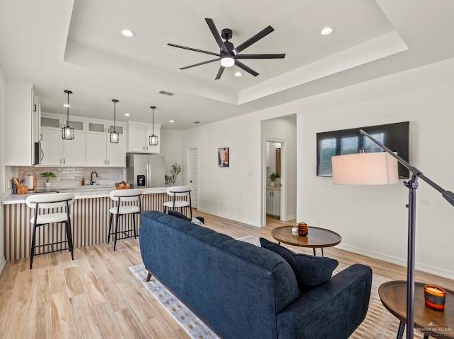 Photo 4 of 2712 Bald Cypress Drive