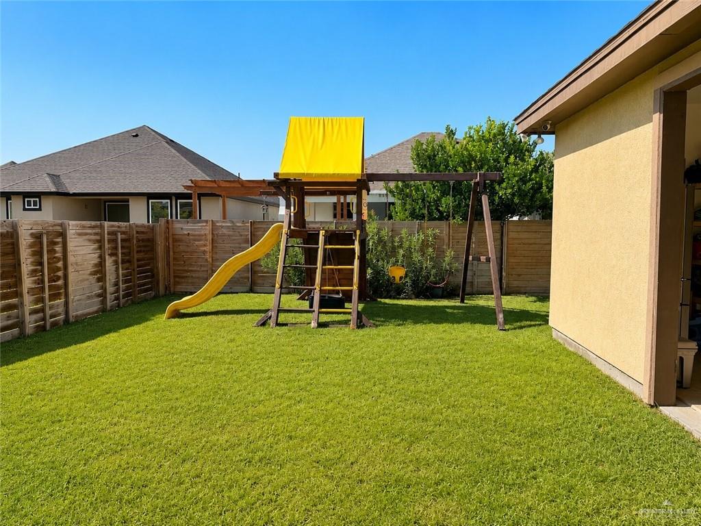 Photo 17 of 1500 Zenith Drive