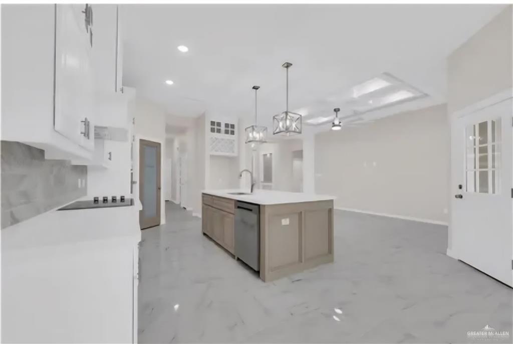 Photo 6 of 3007 Livingston Street