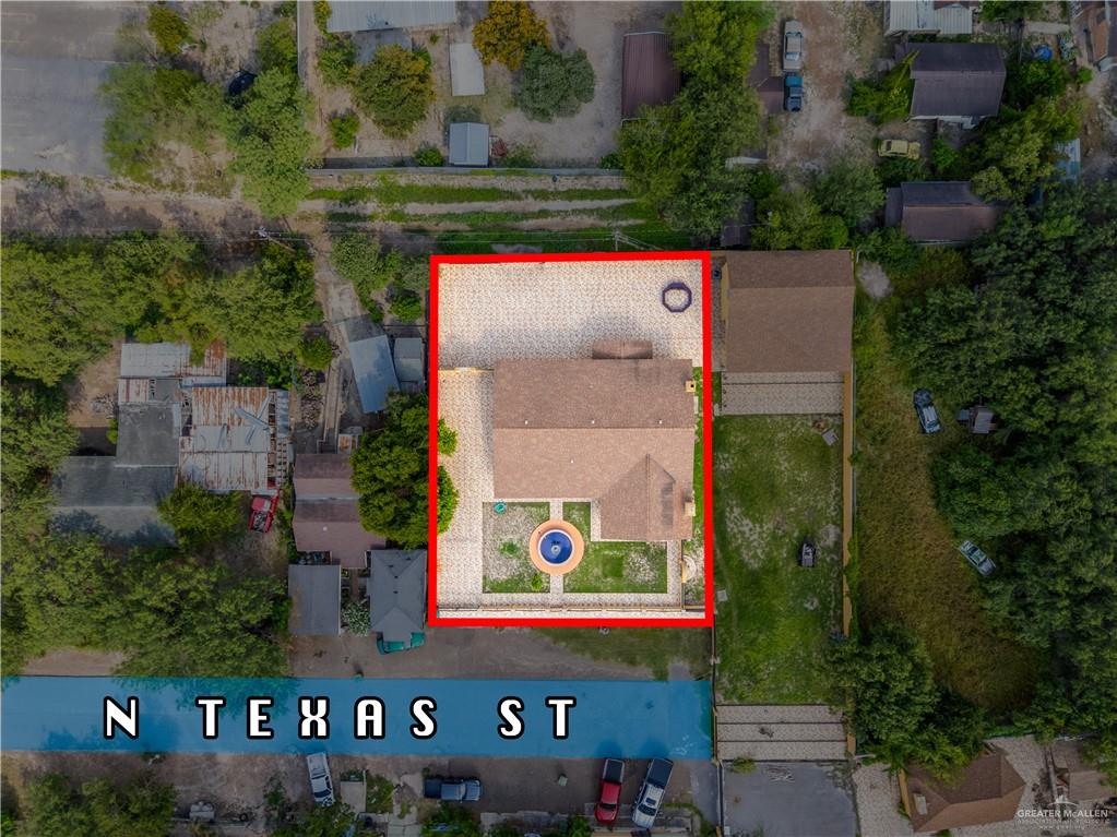 Photo 21 of 610 Texas Street