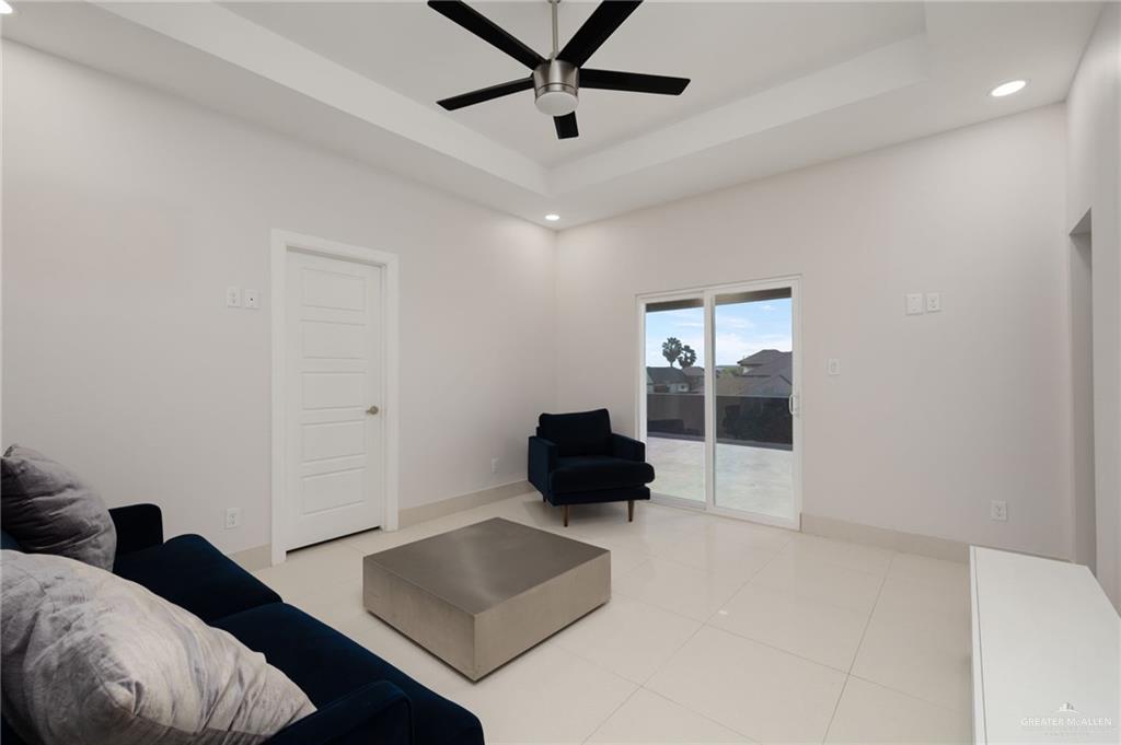 Photo 15 of 801 Azucar Avenue