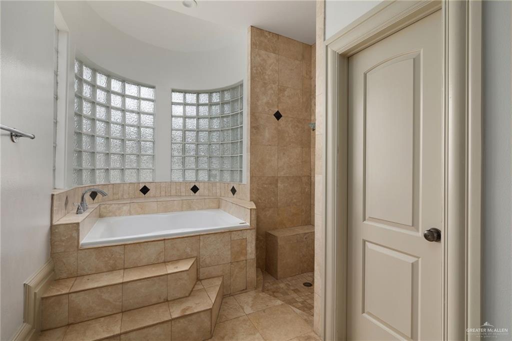 Photo 17 of 1615 Palazzo Drive
