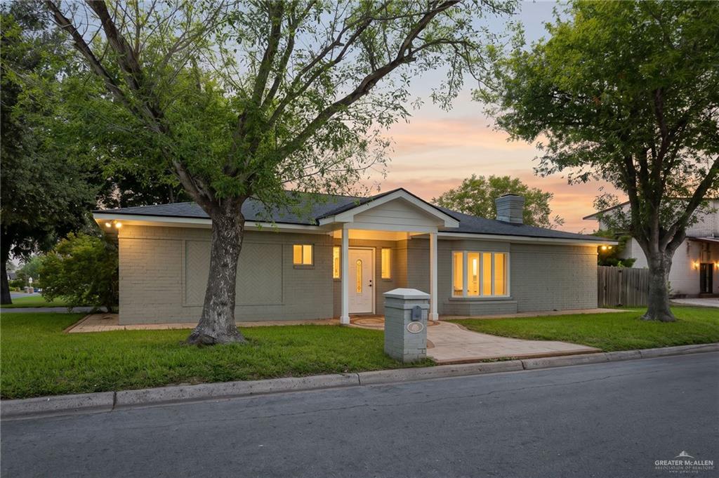 Single Family home at 500 Ridgeland Avenue, McAllen, Texas