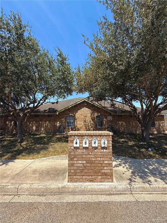 Photo 1 of 1505 Prosperity Drive, Edinburg