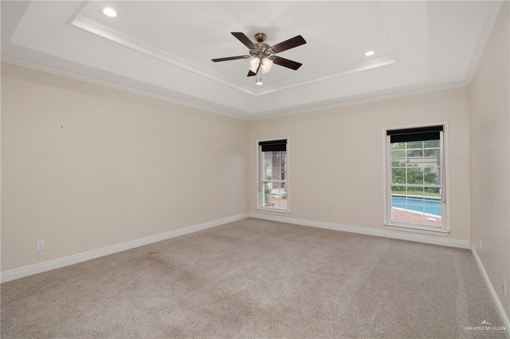 Photo 11 of 5501 1st Lane