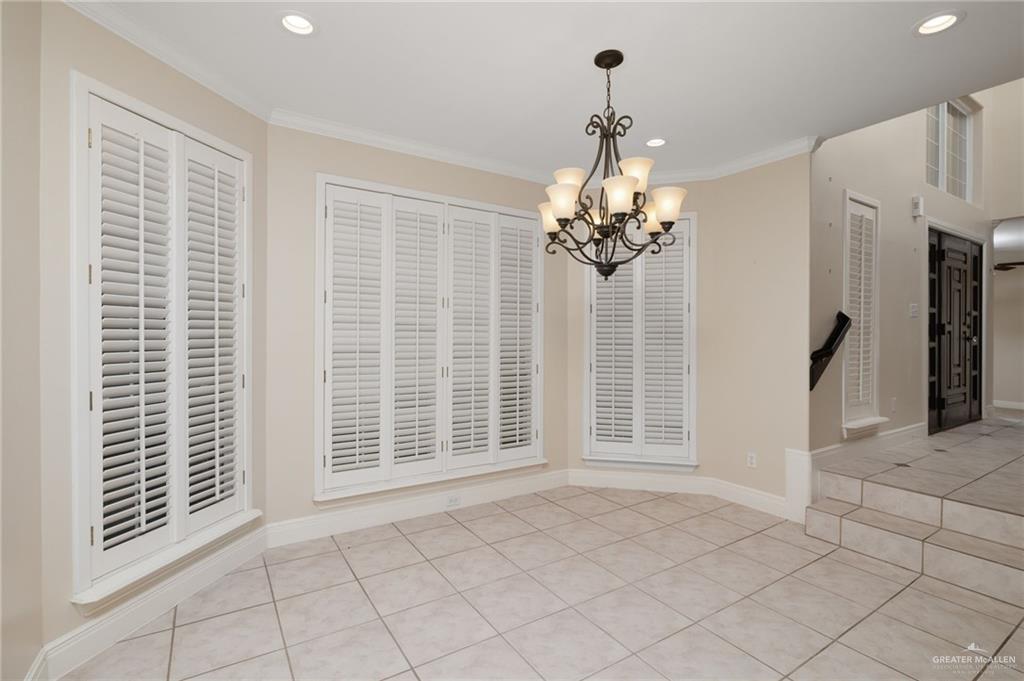 Photo 4 of 5501 1st Lane