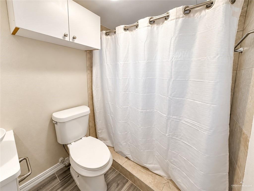 Photo 26 of 2101 Jonquil Avenue
