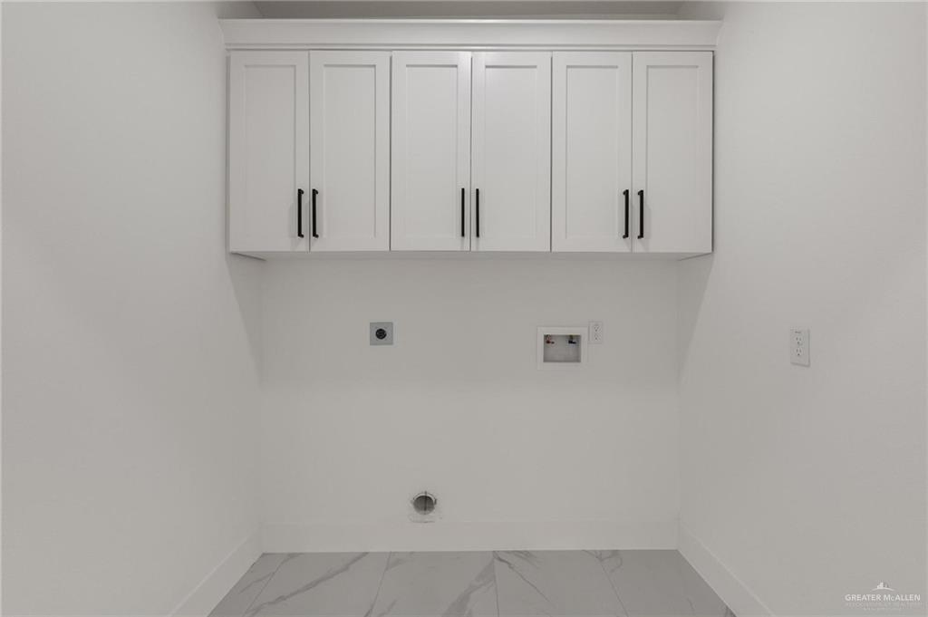 Photo 8 of 2120 Blue Sky