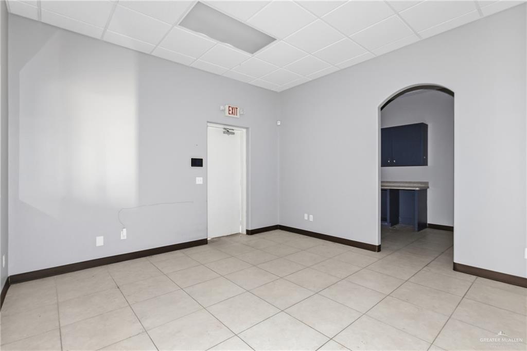 Photo 3 of 2312 Expressway 83 #B