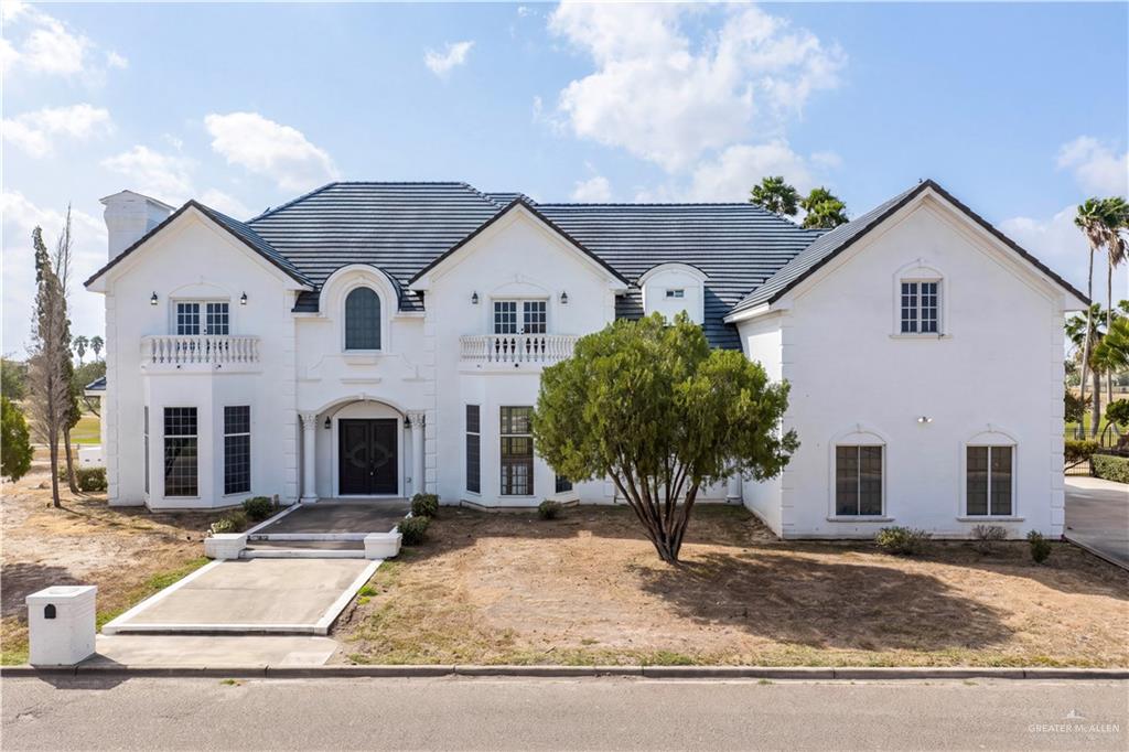 Photo 1 of 1009 Hacienda Del Sol, Weslaco