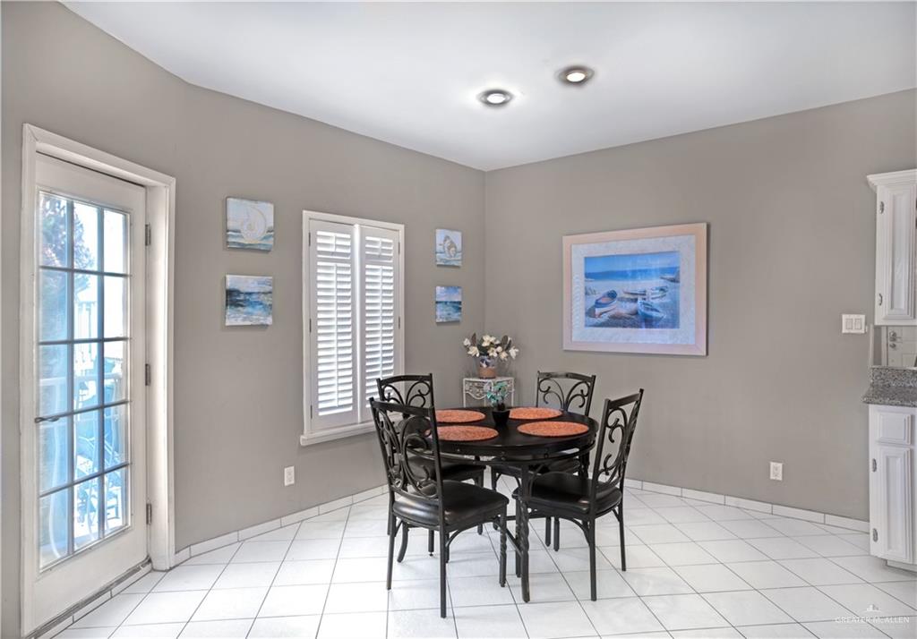 Photo 11 of 111 Harbor Drive #207-A