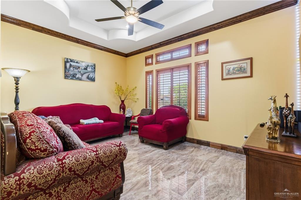 Photo 7 of 717 27th Street