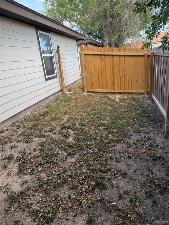 Photo 24 of 906 Tom Landry Street #4