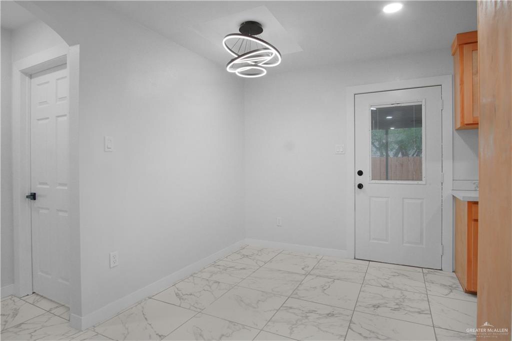 Photo 7 of 2815 Tierra Dorada Boulevard