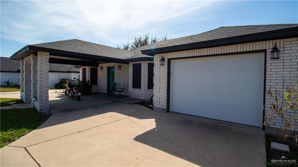 Photo 3 of 1215 Pinion Drive