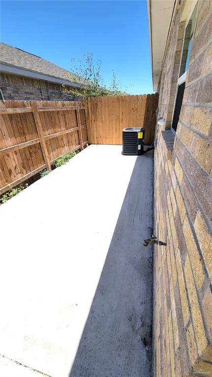 Photo 10 of 4907 Hiawatha Drive #3