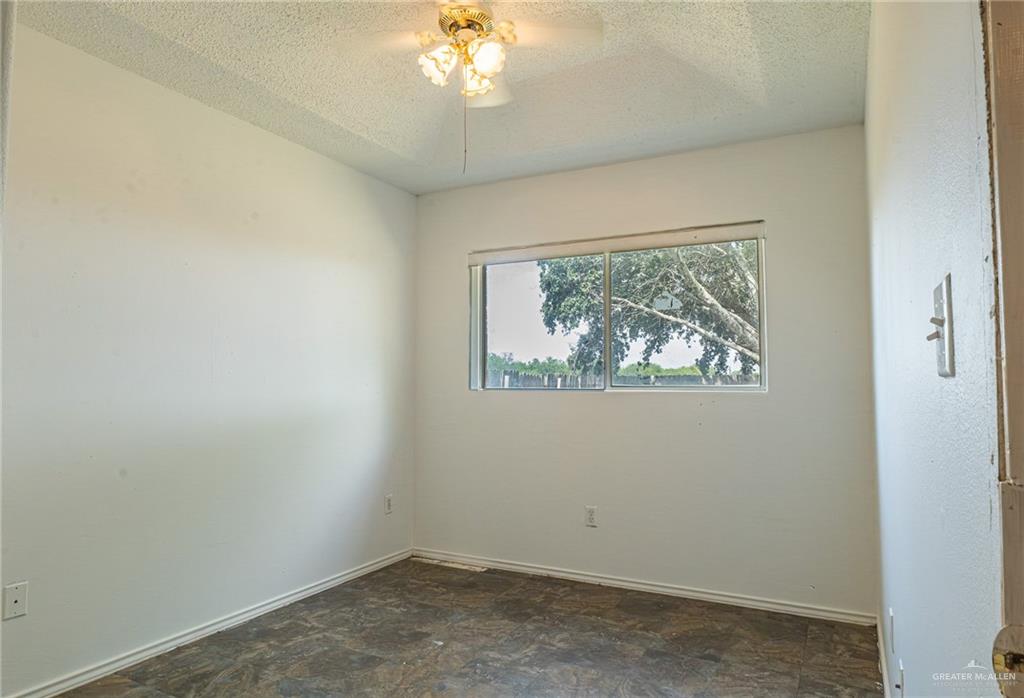 Photo 14 of 309 Amber Drive