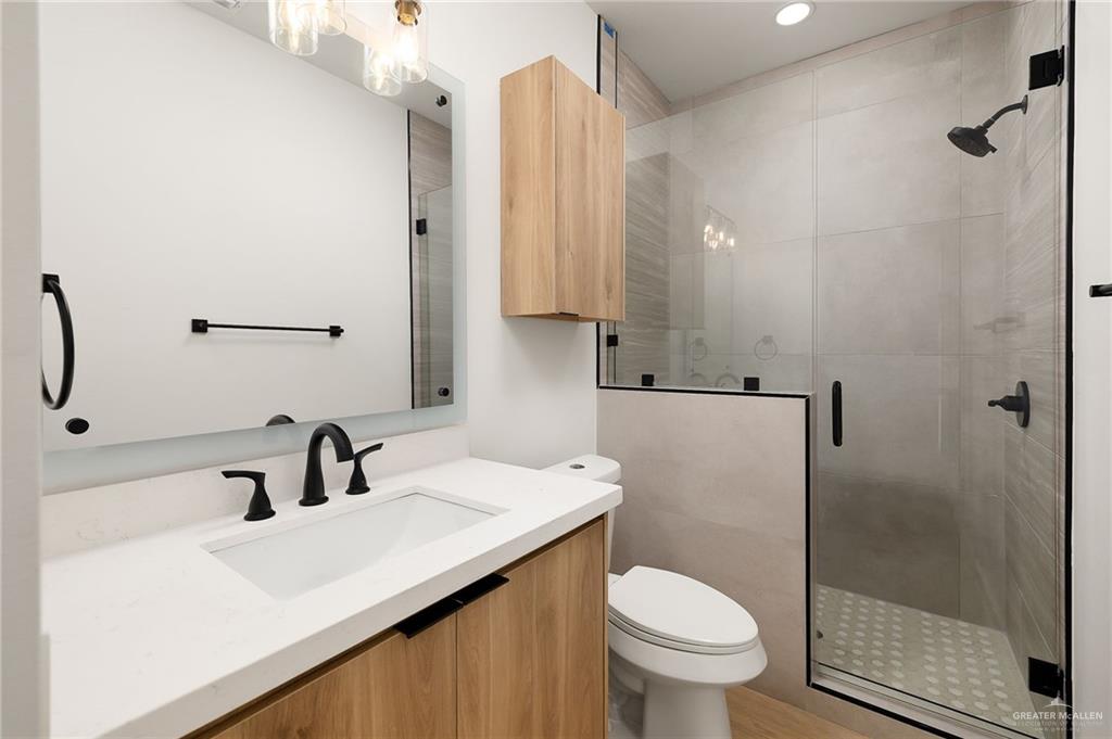 Photo 8 of 2905 Gabriel Street #3