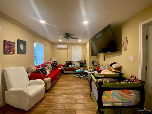 Photo 4 of 5910 Alpine Avenue