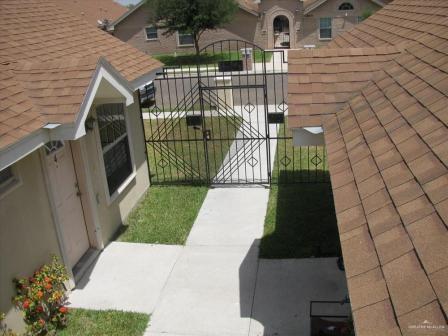 Photo 3 of 1813 Bahamas Drive