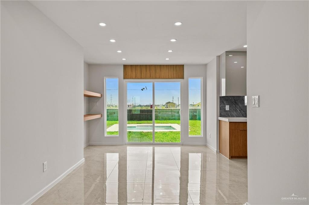 Photo 5 of 227 Valencia Drive