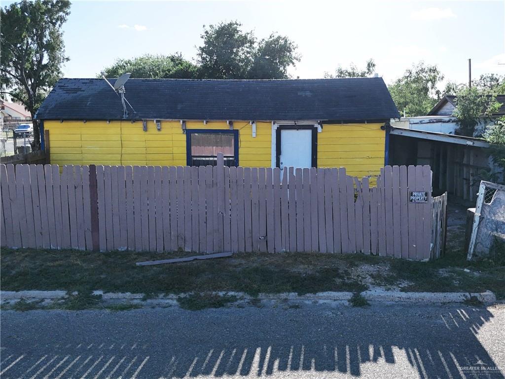 Photo 5 of 523 Champion Street