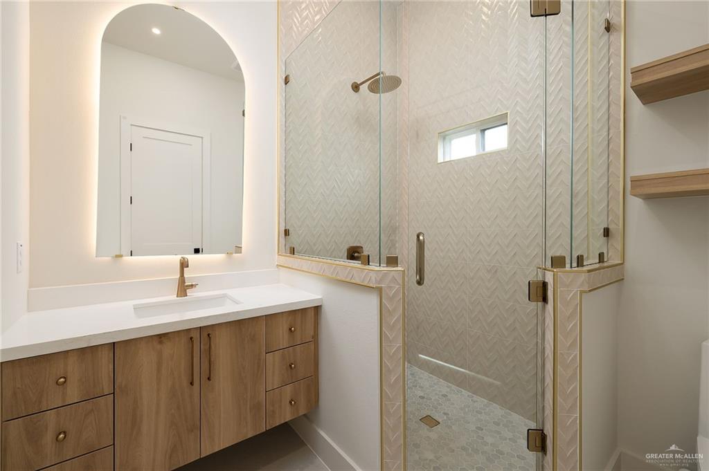 Photo 18 of 2308 Cartier Drive