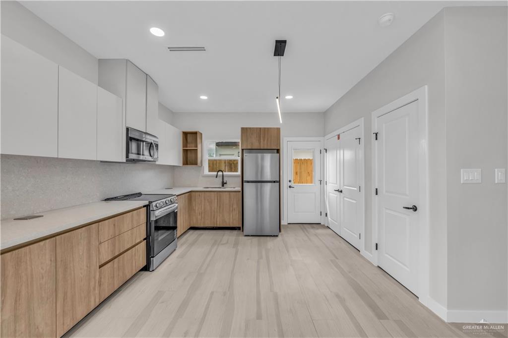Photo 5 of 11307 24th Street