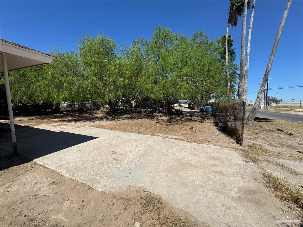 Photo 14 of 420 La Homa Road