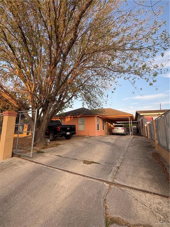 Photo 4 of 2829 Jardin Street