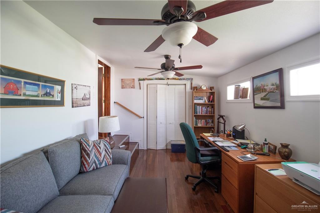 Photo 12 of 3126 San Jacinto Drive