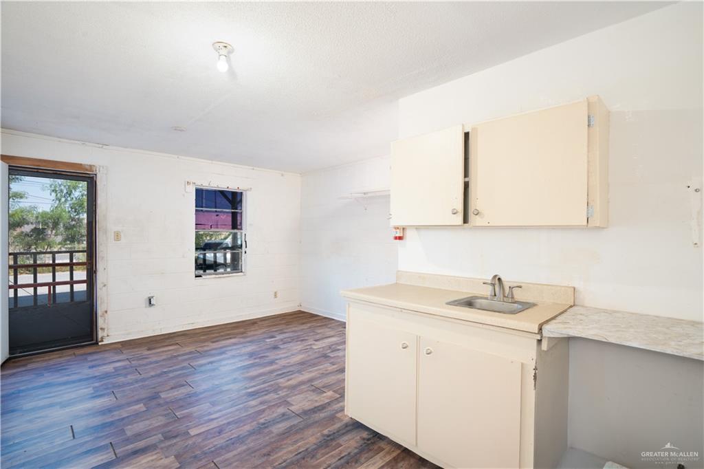 Photo 7 of 130 Texas Avenue #8