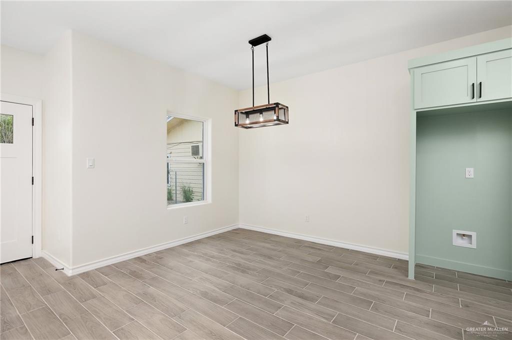 Photo 5 of 2221 Chicago Avenue