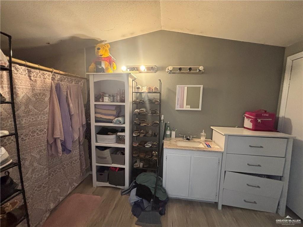 Photo 8 of 8204 Jubilee Boulevard