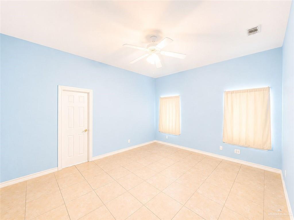 Photo 12 of 1717 Chayna Avenue