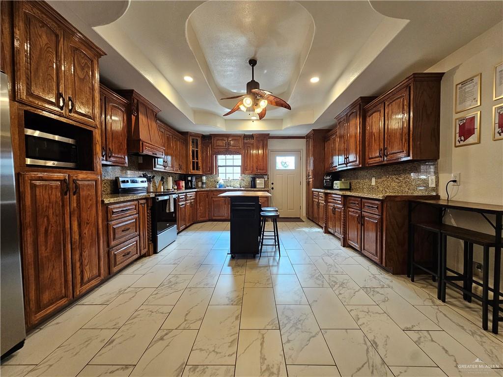 Photo 7 of 2704 6th Street